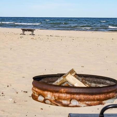 Beach Club Of Oscoda - The Lakeshore Cottage 외부 사진