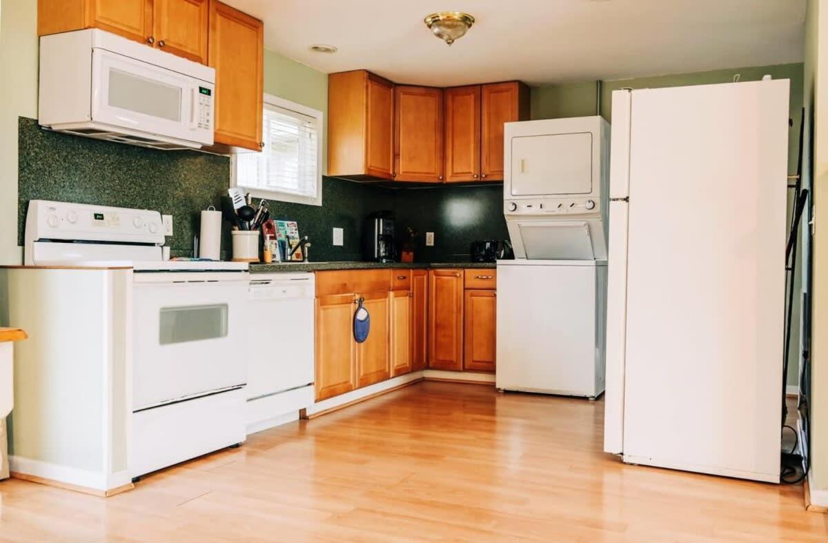 Beach Club Of Oscoda - The Lakeshore Cottage 외부 사진