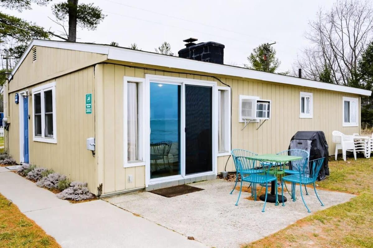 Beach Club Of Oscoda - The Lakeshore Cottage 외부 사진