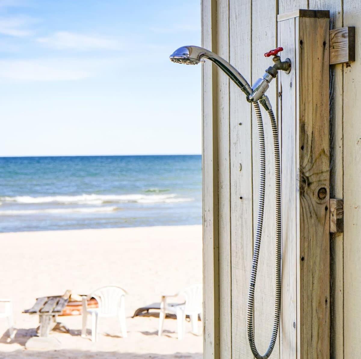 Beach Club Of Oscoda - The Lakeshore Cottage 외부 사진