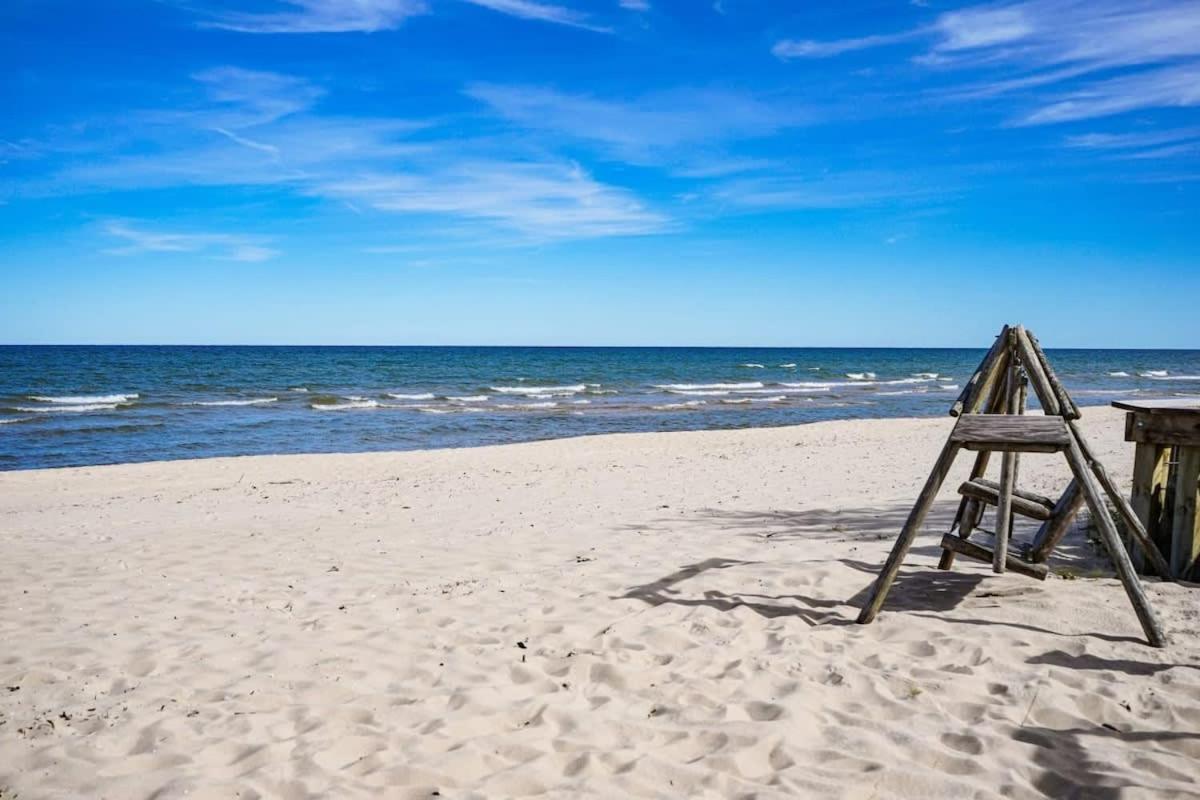 Beach Club Of Oscoda - The Lakeshore Cottage 외부 사진